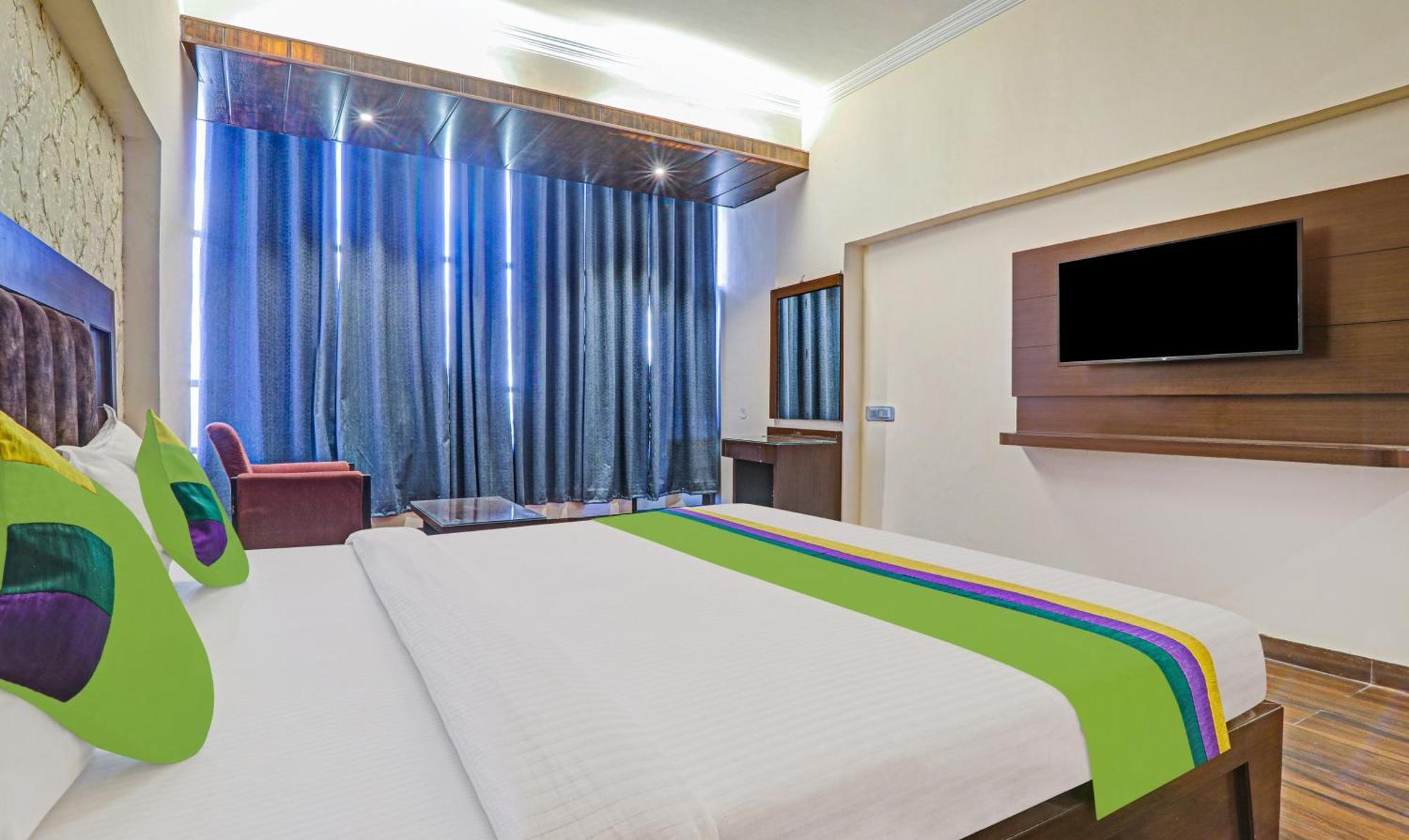Hotel Castle View アーグラ エクステリア 写真