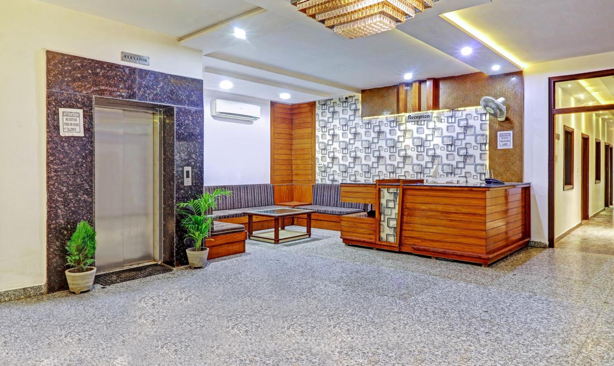 Hotel Castle View アーグラ エクステリア 写真